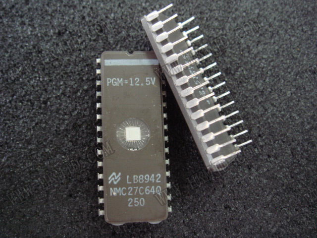 NMC27C64Q-250