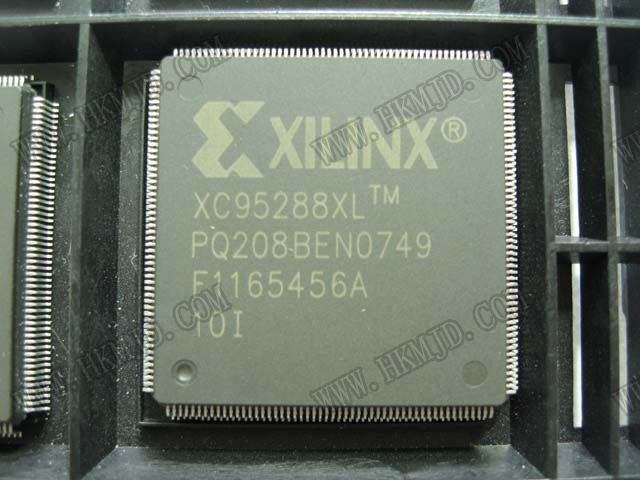 XC95288XL-10PQ208I