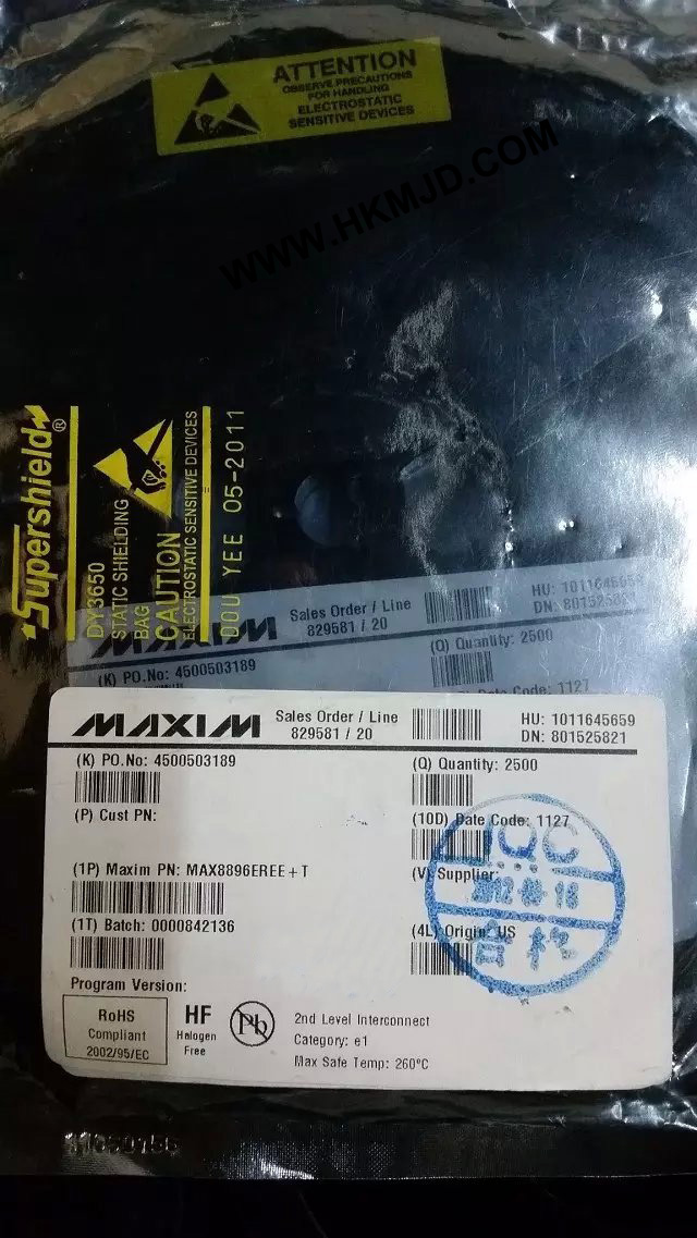 MAX8896EREE